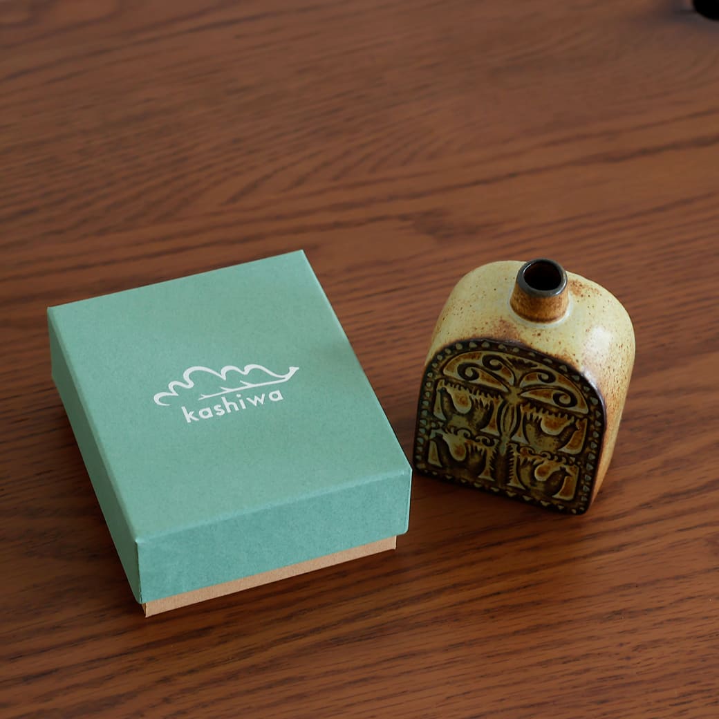 m-fv01 フラワーベース かしわ窯 Vase Bird Bell Shape - miion|北欧ナチュラルモダン家具・インテリア通販 miion(ミオン)