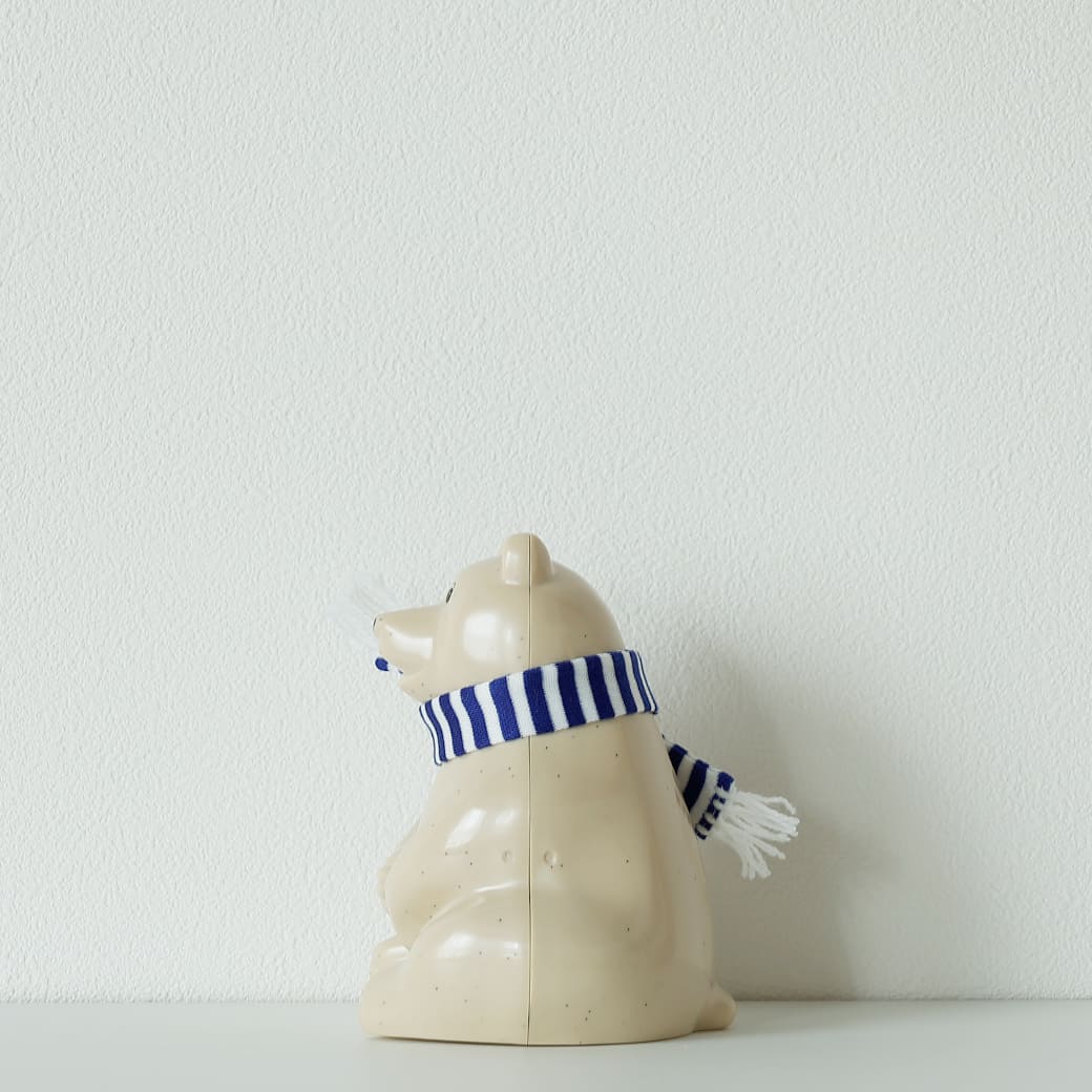 m-ob11 PLASTEP Polar Bear Money Box(白くま貯金箱)