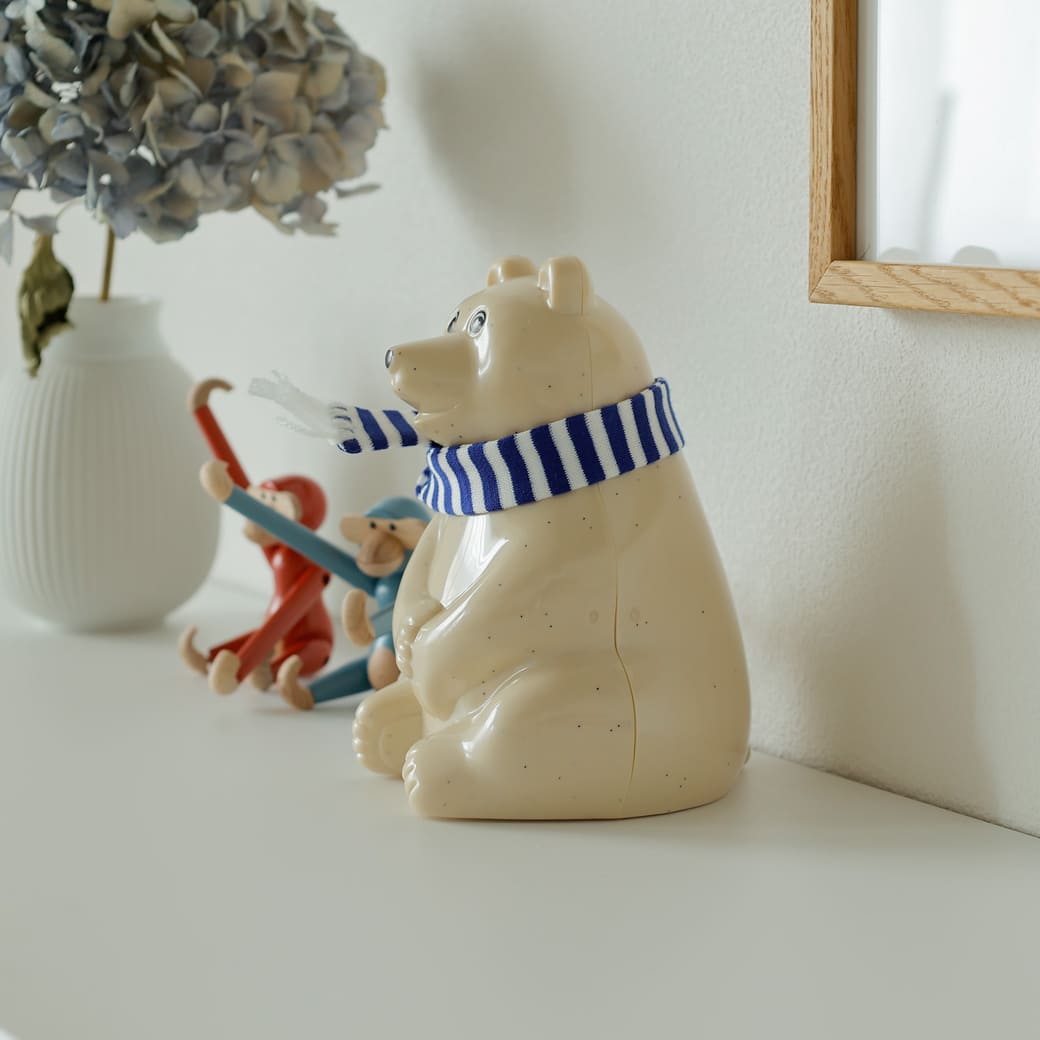 m-ob11 PLASTEP Polar Bear Money Box(白くま貯金箱)