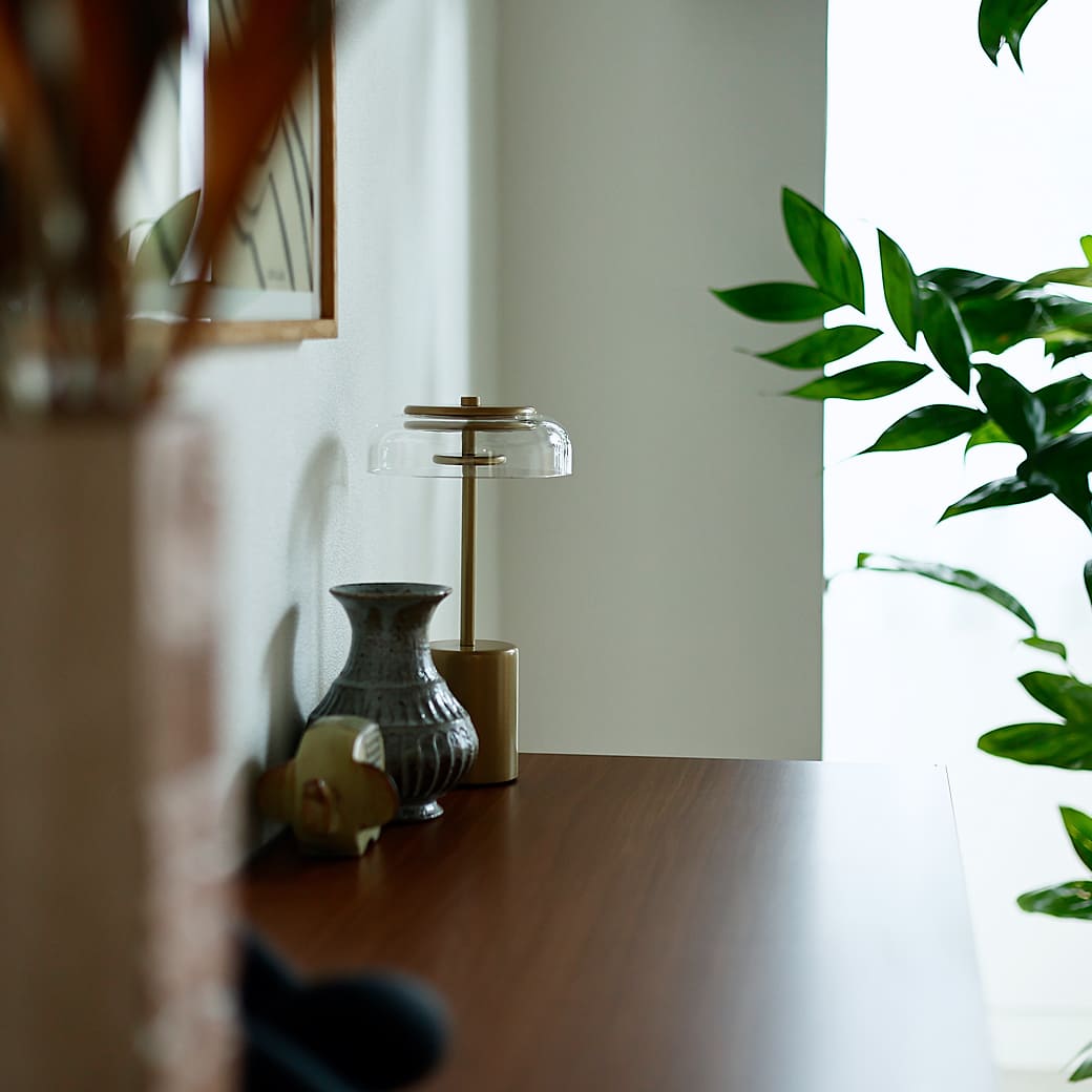 m - tl03 NUURA | BLOSSI TABLE MINI PORTABLE - miion|北欧ナチュラルモダン家具・インテリア通販 miion(ミオン)