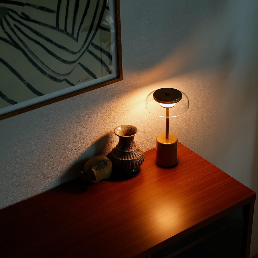 m-tl03 NUURA | BLOSSI TABLE MINI PORTABLE