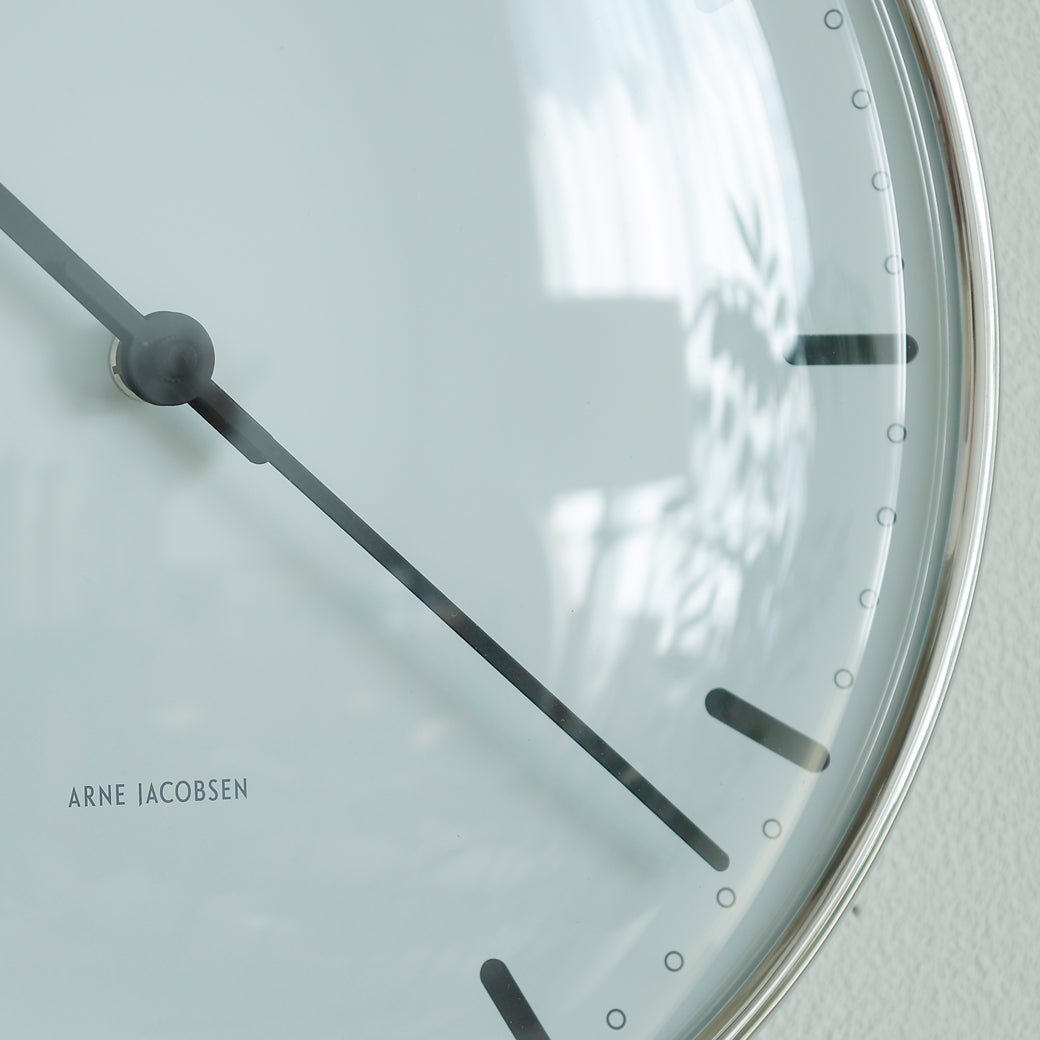 m - cl03 掛け時計 Arne Jacobsen CITY HALL 29cm - miion|北欧ナチュラルモダン家具・インテリア通販 miion(ミオン)