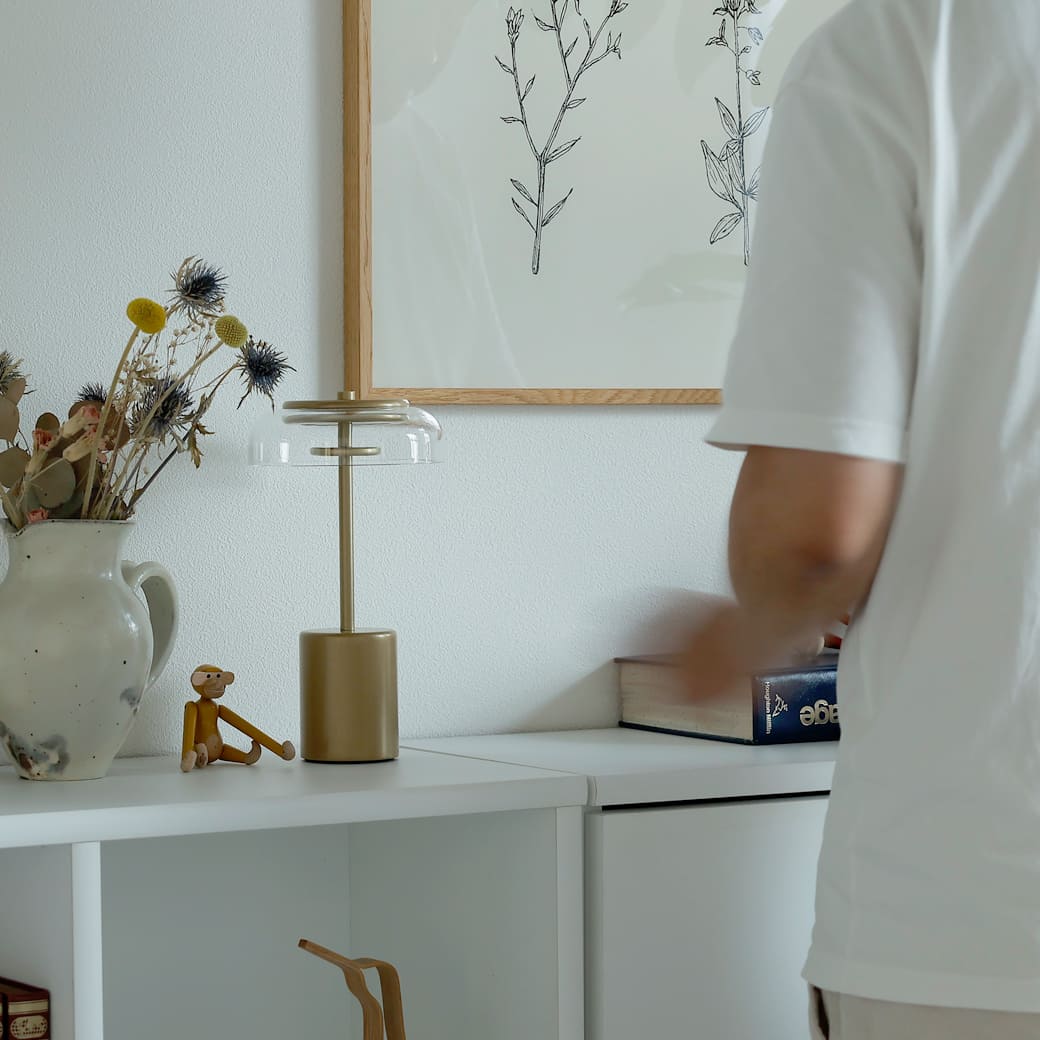 m-tl03 NUURA | BLOSSI TABLE MINI PORTABLE
