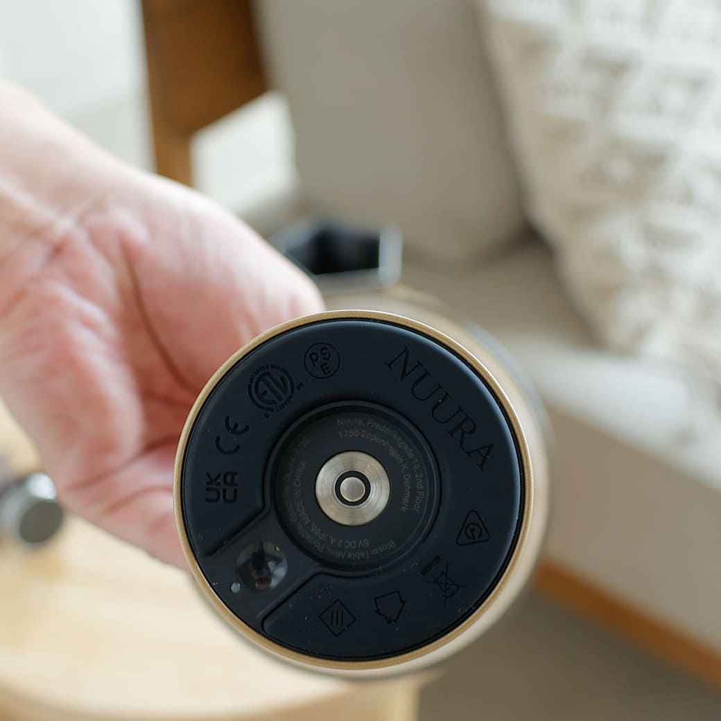 m-tl03 NUURA | BLOSSI TABLE MINI PORTABLE