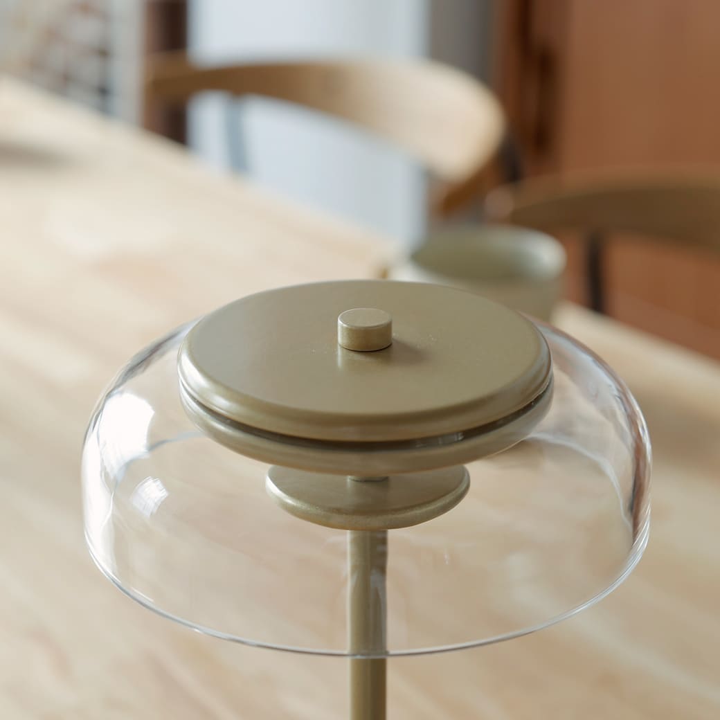 m-tl03 NUURA | BLOSSI TABLE MINI PORTABLE