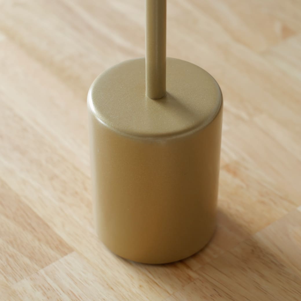 m-tl03 NUURA | BLOSSI TABLE MINI PORTABLE