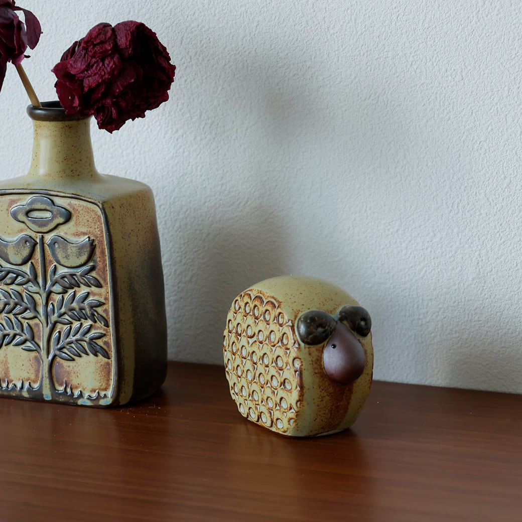 m-ob05 かしわ窯 Ornament A sheep type:flat