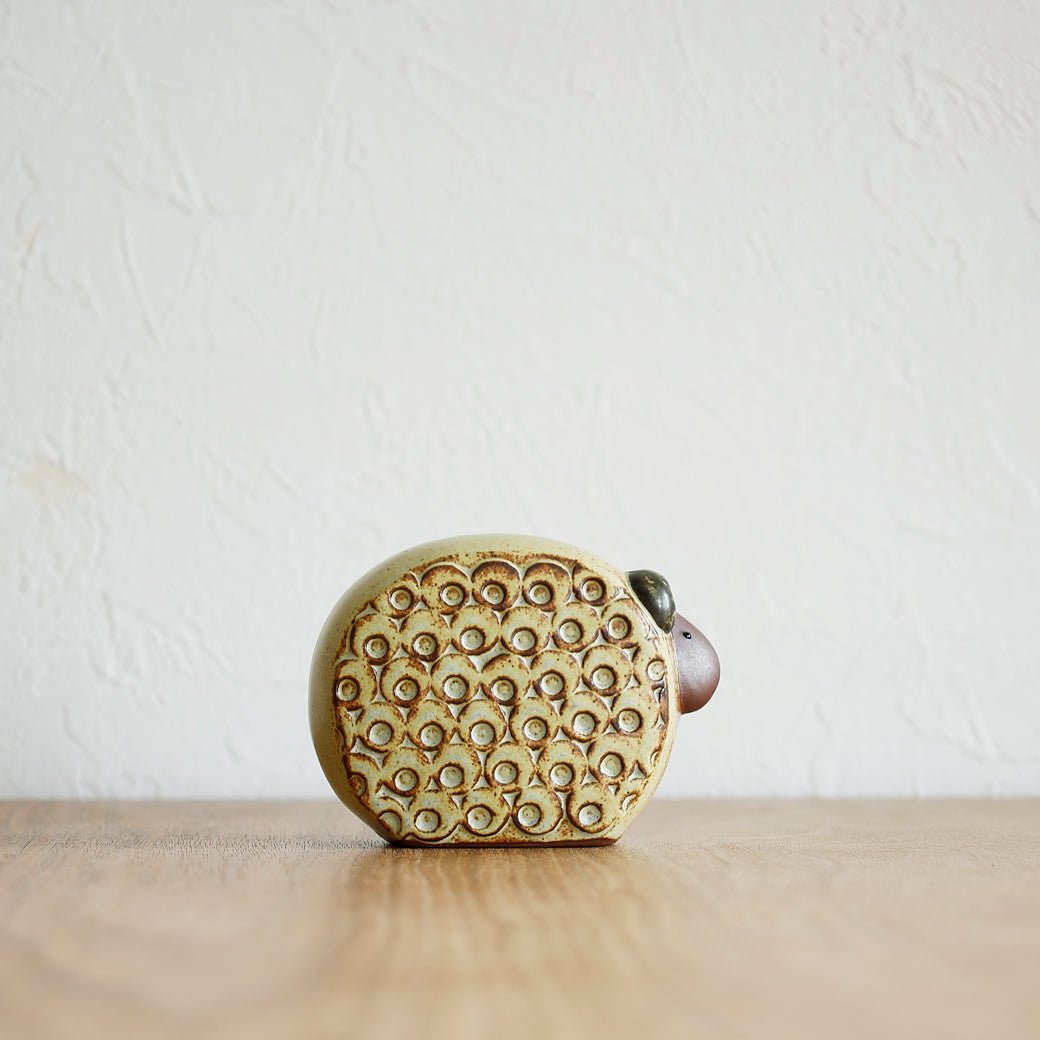 m - ob05 かしわ窯 Ornament A sheep type:flat - miion|北欧ナチュラルモダン家具・インテリア通販 miion(ミオン)