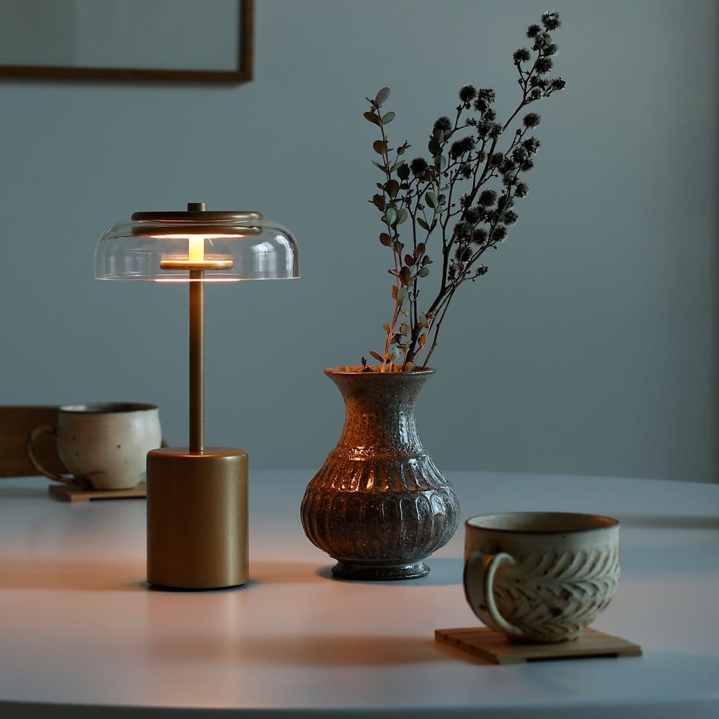 m-tl03 NUURA | BLOSSI TABLE MINI PORTABLE