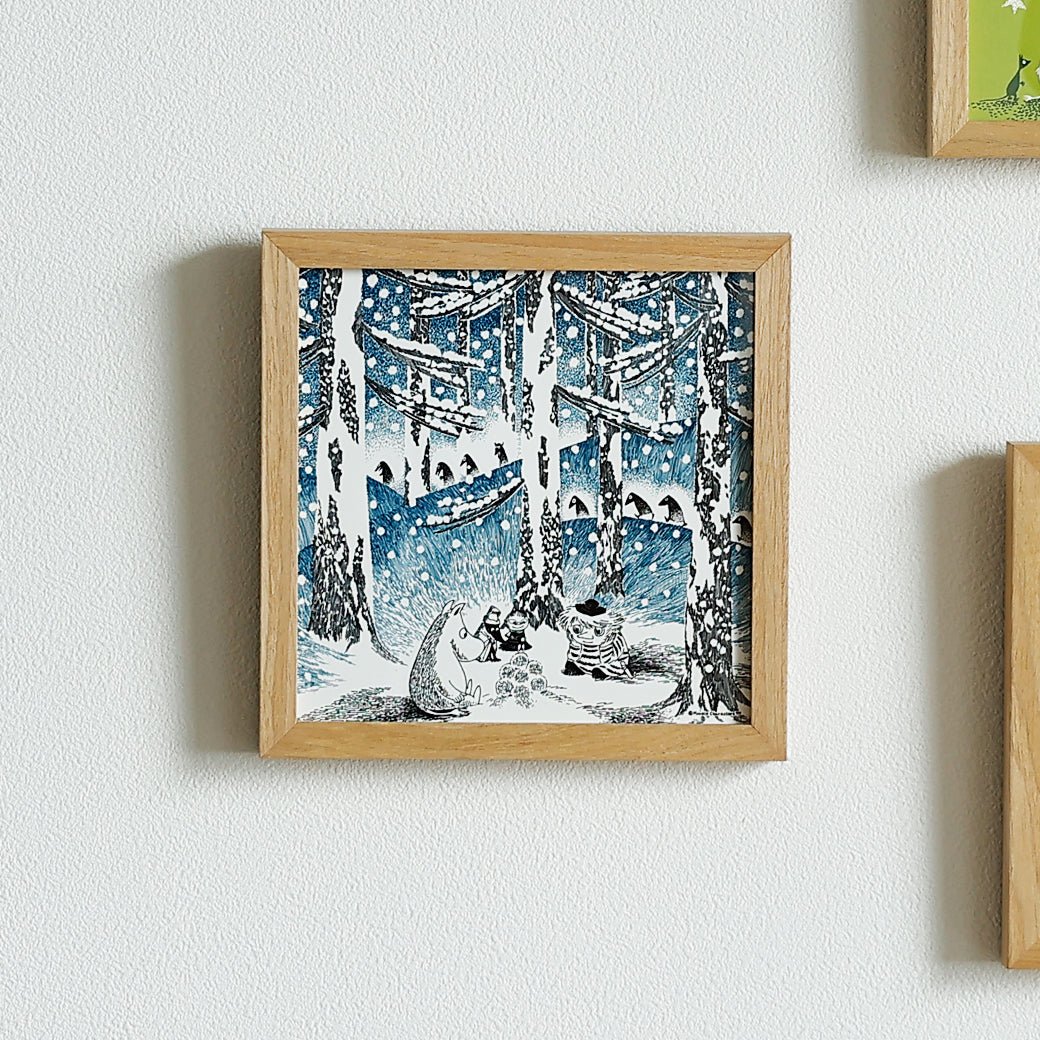 m - po32 アートポスター MOOMIN YUKIDAMA NO AKARI - miion|北欧ナチュラルモダン家具・インテリア通販 miion(ミオン)