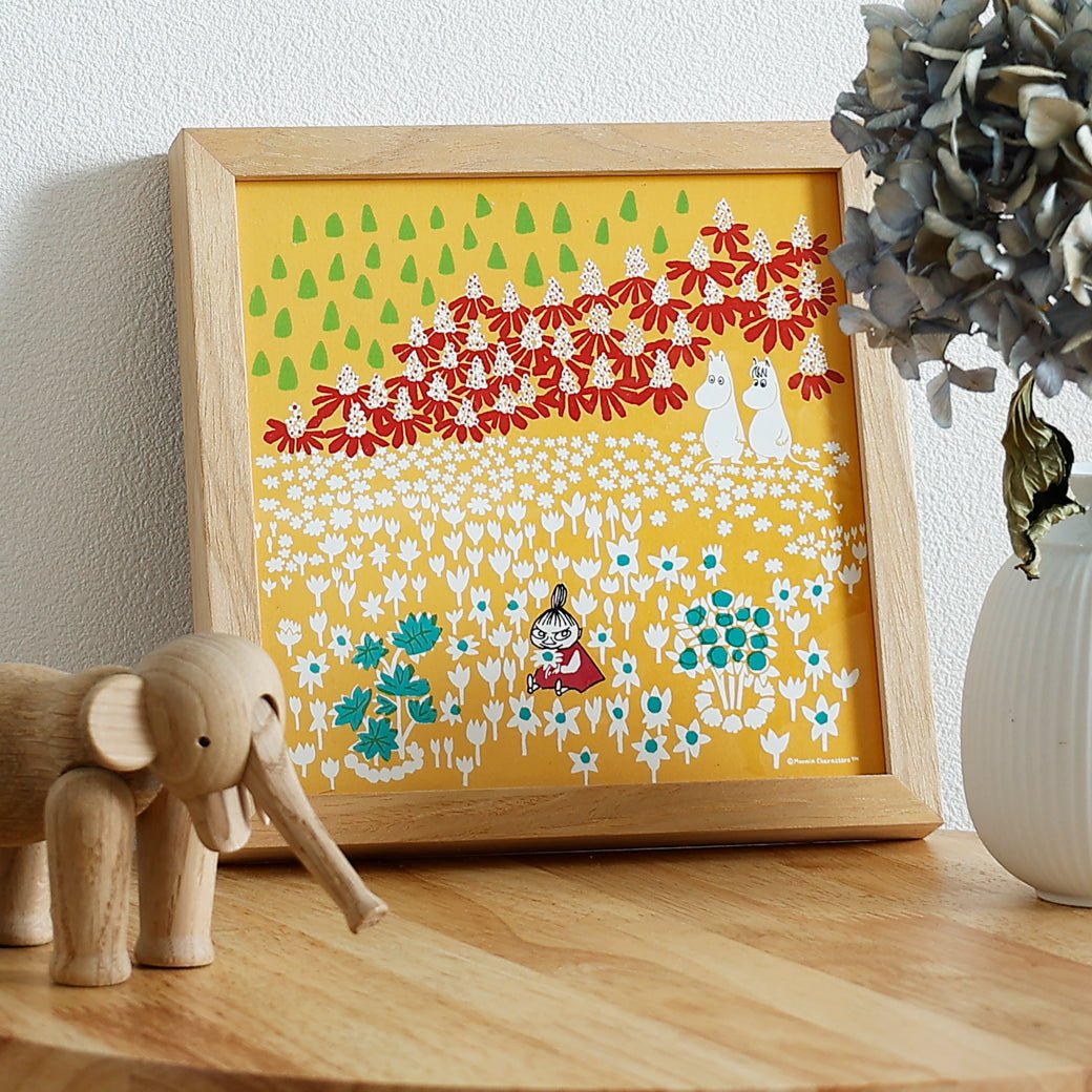 m - po33 アートポスター MOOMIN OHANABATAKE NO LITTLEMY - miion|北欧ナチュラルモダン家具・インテリア通販 miion(ミオン)