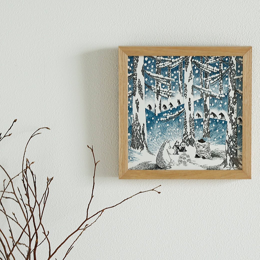 m - po32 アートポスター MOOMIN YUKIDAMA NO AKARI - miion|北欧ナチュラルモダン家具・インテリア通販 miion(ミオン)