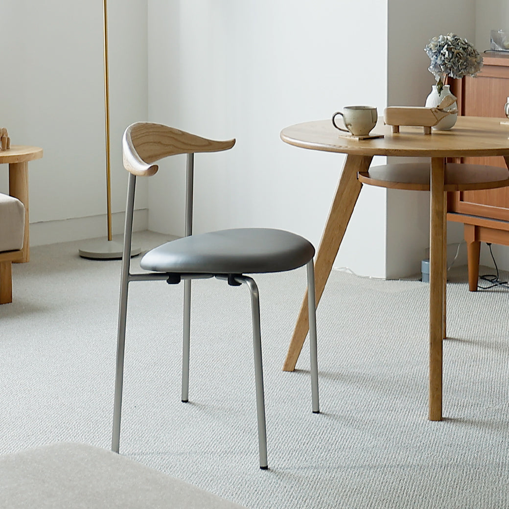 近未来のお話vol.4 miionオリジナルチェアの試作品が完成しました。