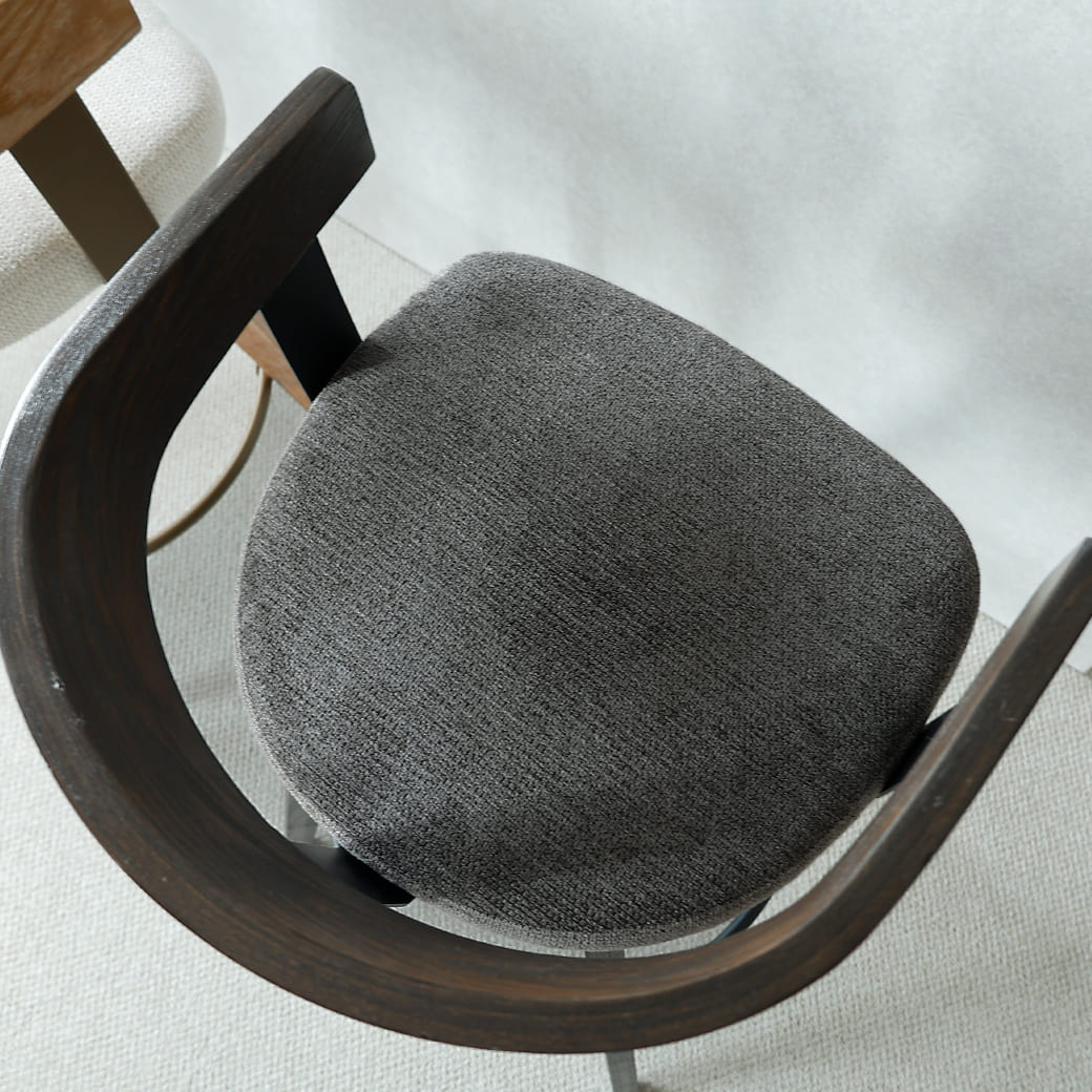 m-cc01 回転式ダイニングチェア