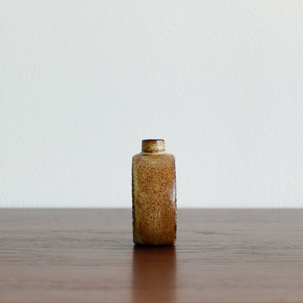 m-fv02 フラワーベース　かしわ窯　Vase Bird Round - miion｜北欧ナチュラルモダン家具・インテリア通販 miion（ミオン）