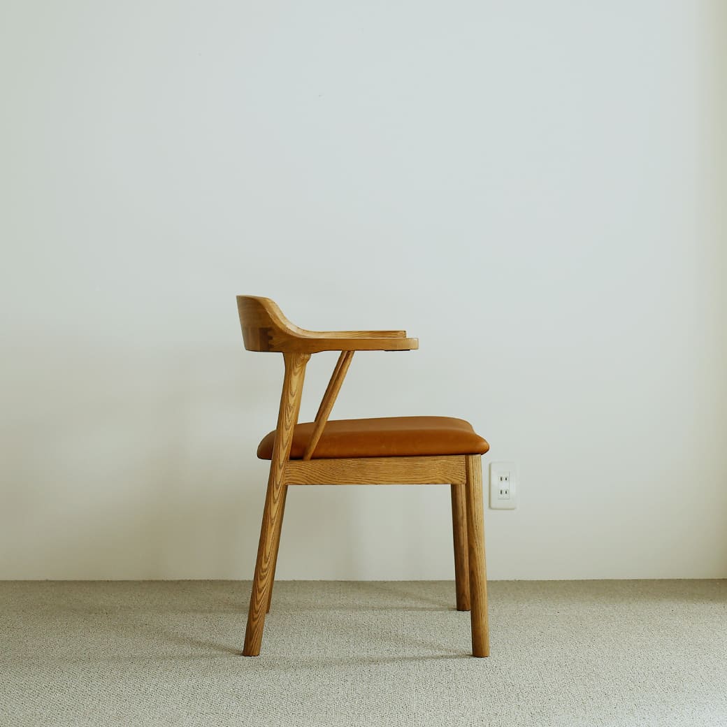 m-dc14 ダイニングチェア