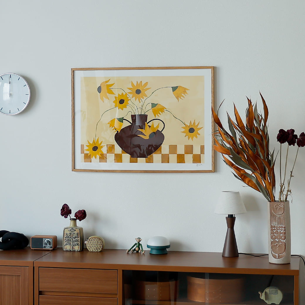 m-po07 アートポスター THE POSTER CLUB Sunflowers in Burgundy Vase 50×70cm