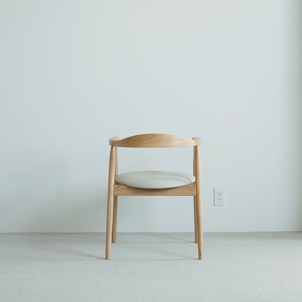 バックフォルム